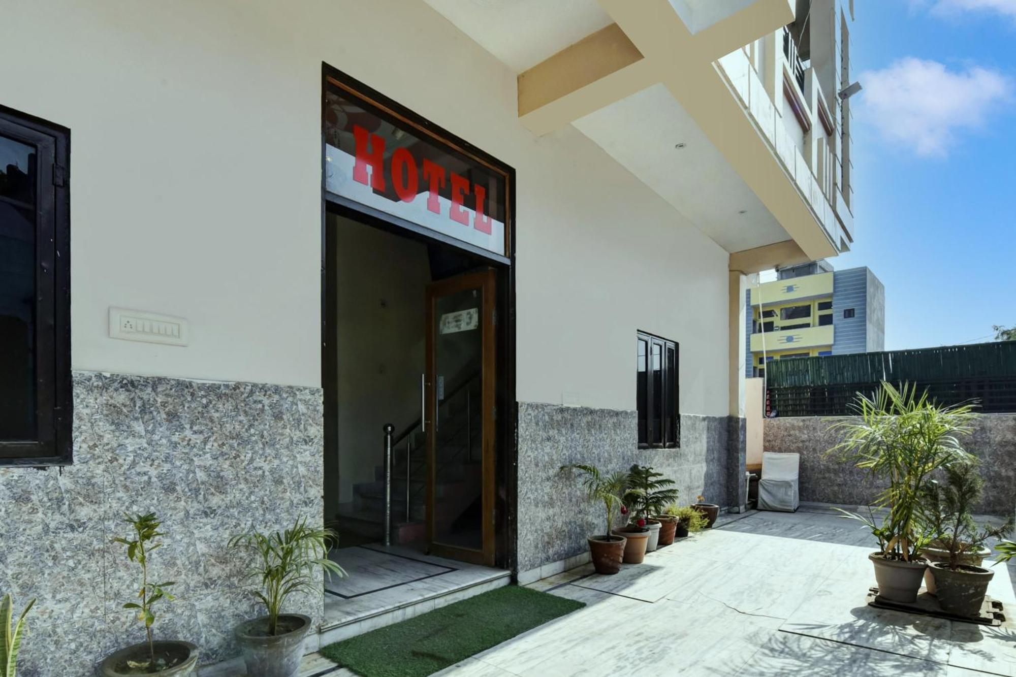 Oyo Sapphire Jaipur