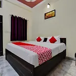 Oyo Hotel Sapphire